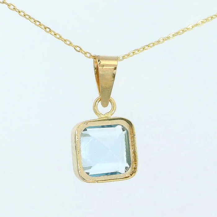 COLGANTE CUADRADO 6x6 MM PIEDRA COLOR  AGUA MARINA