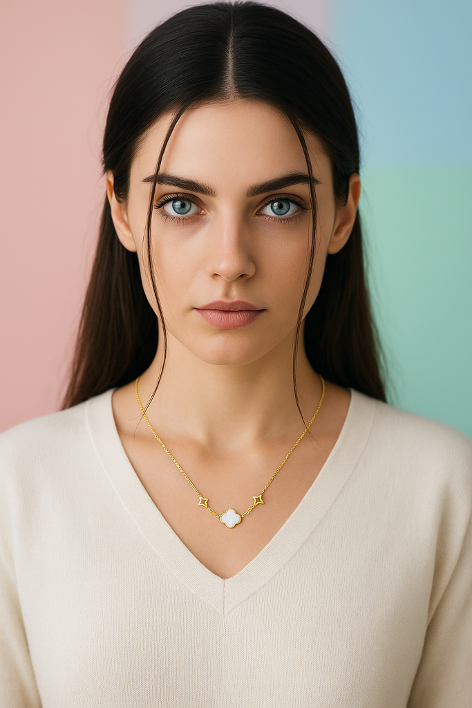 GARGANTILLA NACAR Y FLORES. CADENA 45CM.MOTIVO NÁCAR 10MM.