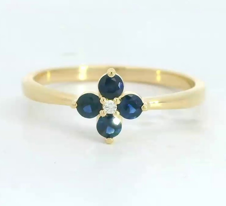 SORTIJA  BRILLANTES DI 1RD 0.01 CT 4 ZAFIROS 0.038 CT