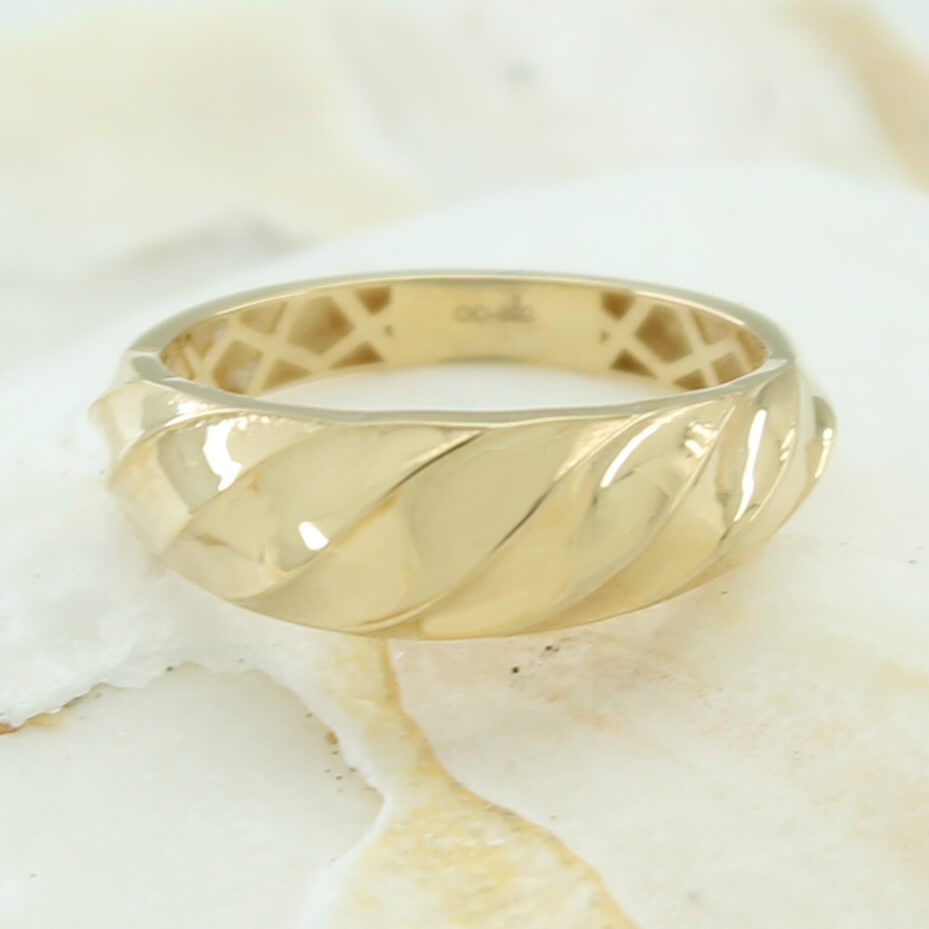 SORTIJA LISA FUNDIDA                              