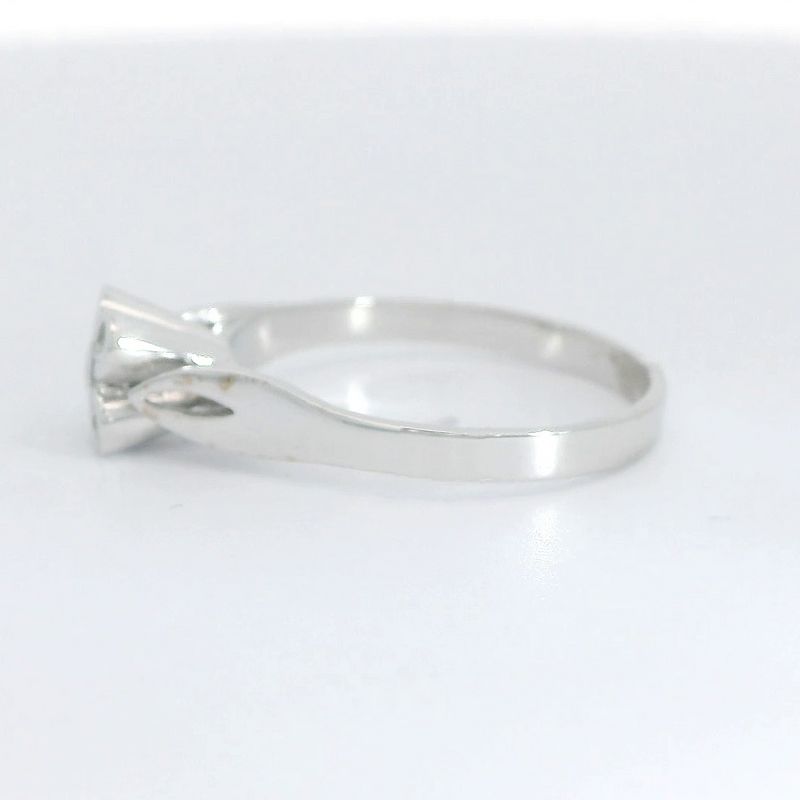 SOLITARIO BRILLANTE  3.00MM VS-H 0.11 CT