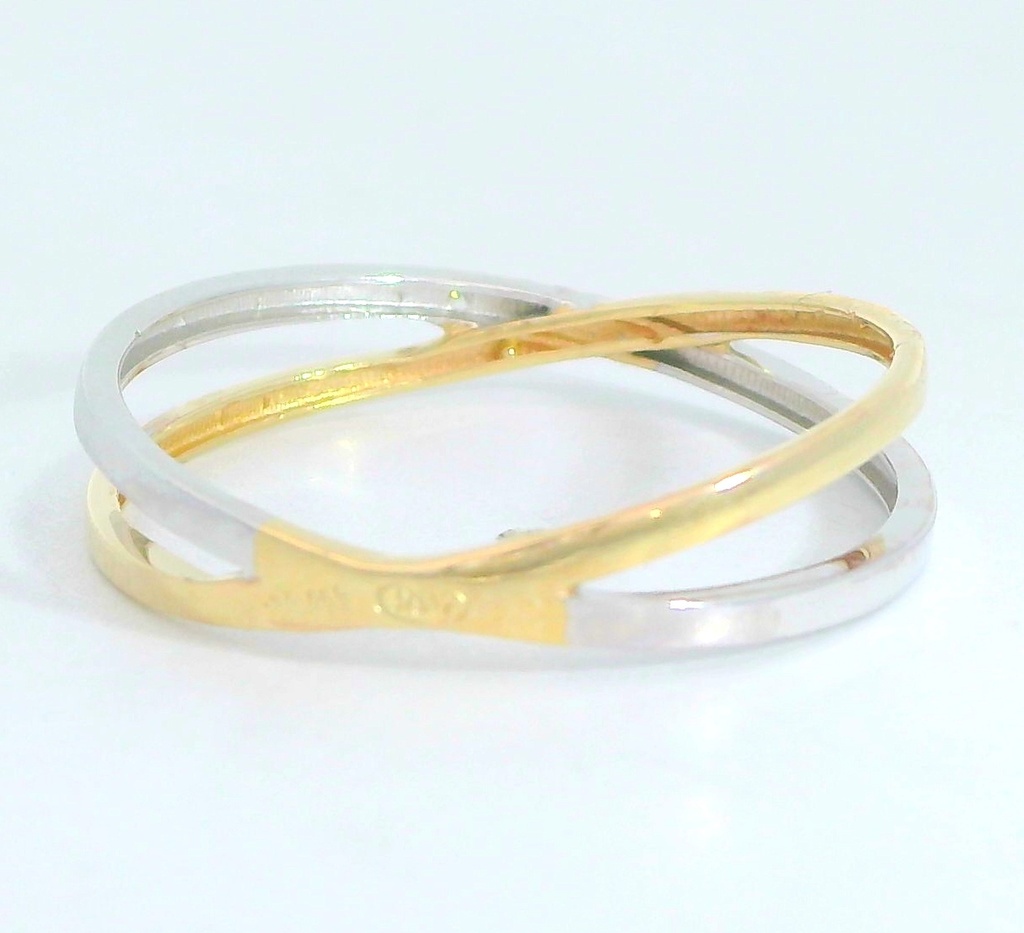 SORTIJA  BICOLOR  CON DIAMANTE 0.004 CT .9 KILATES