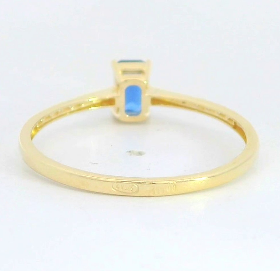 SORTIJA RECTANGULAR 5x3MM NANO ZAFIRO Y CIRCONITAS.9 KILATES