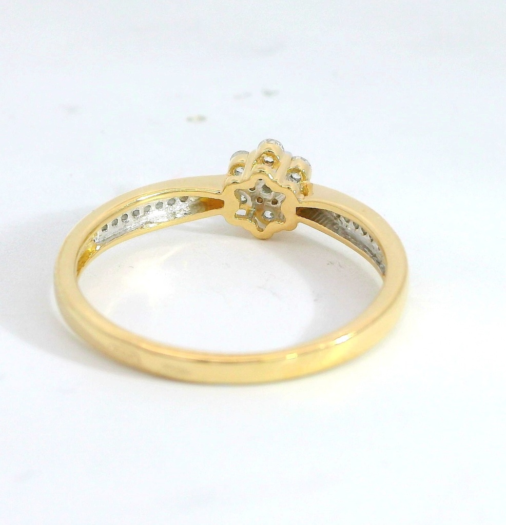 SORTIJA BRILLANTES  DI 17 RD 0.04 6 RD 0.13 DI 6 RD 0.01 SI-H.018 CT TW