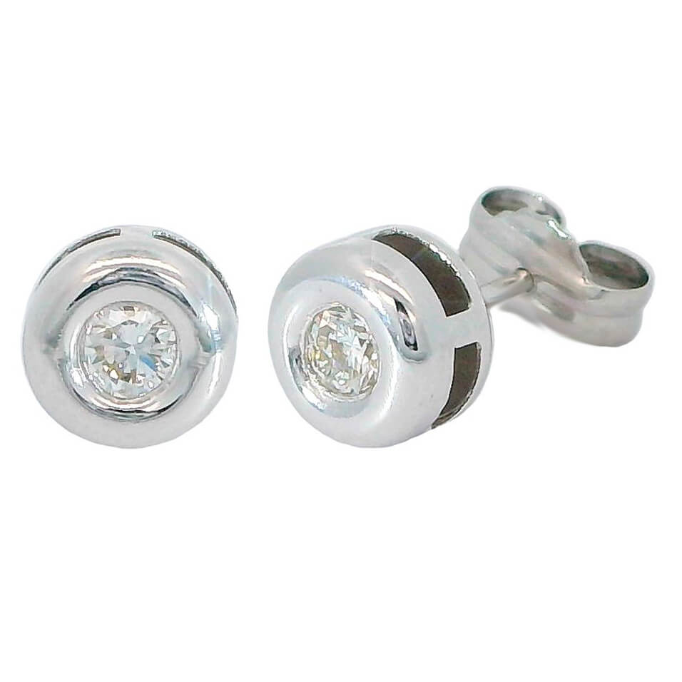 6'5MM BEZEL SET STUD EARRINGS.3MM DIAMONDS H-SI.0.22 CT TW