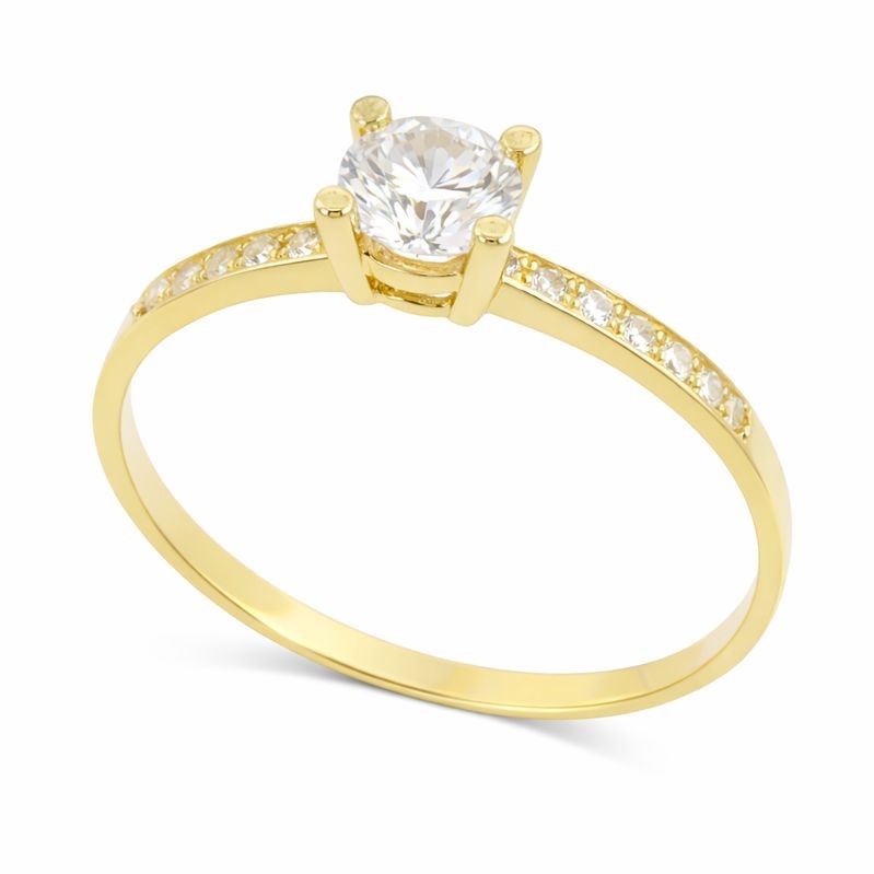 GOLD RING WITH CZ.