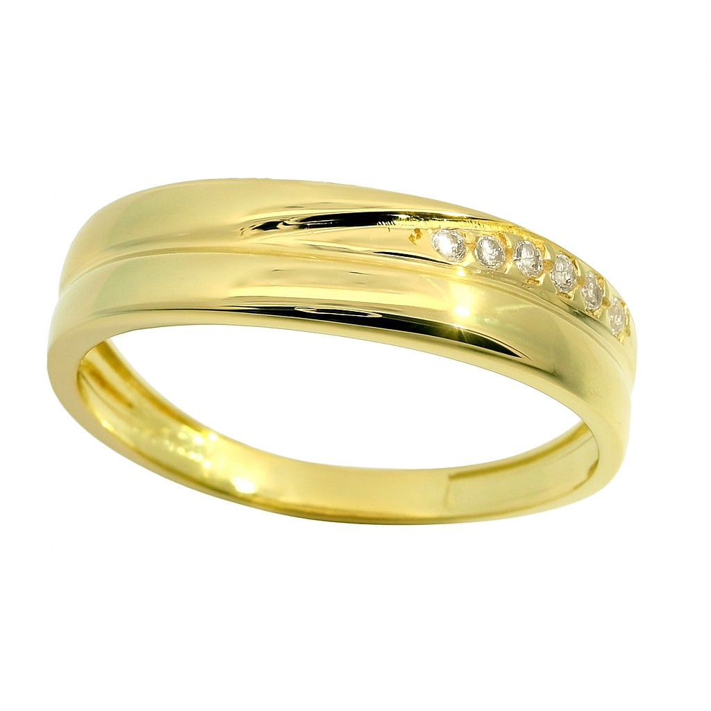 GOLD AND CZ RING