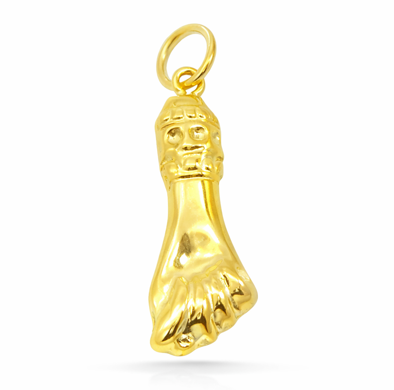 16MM LUCKY FIST PENDANT.