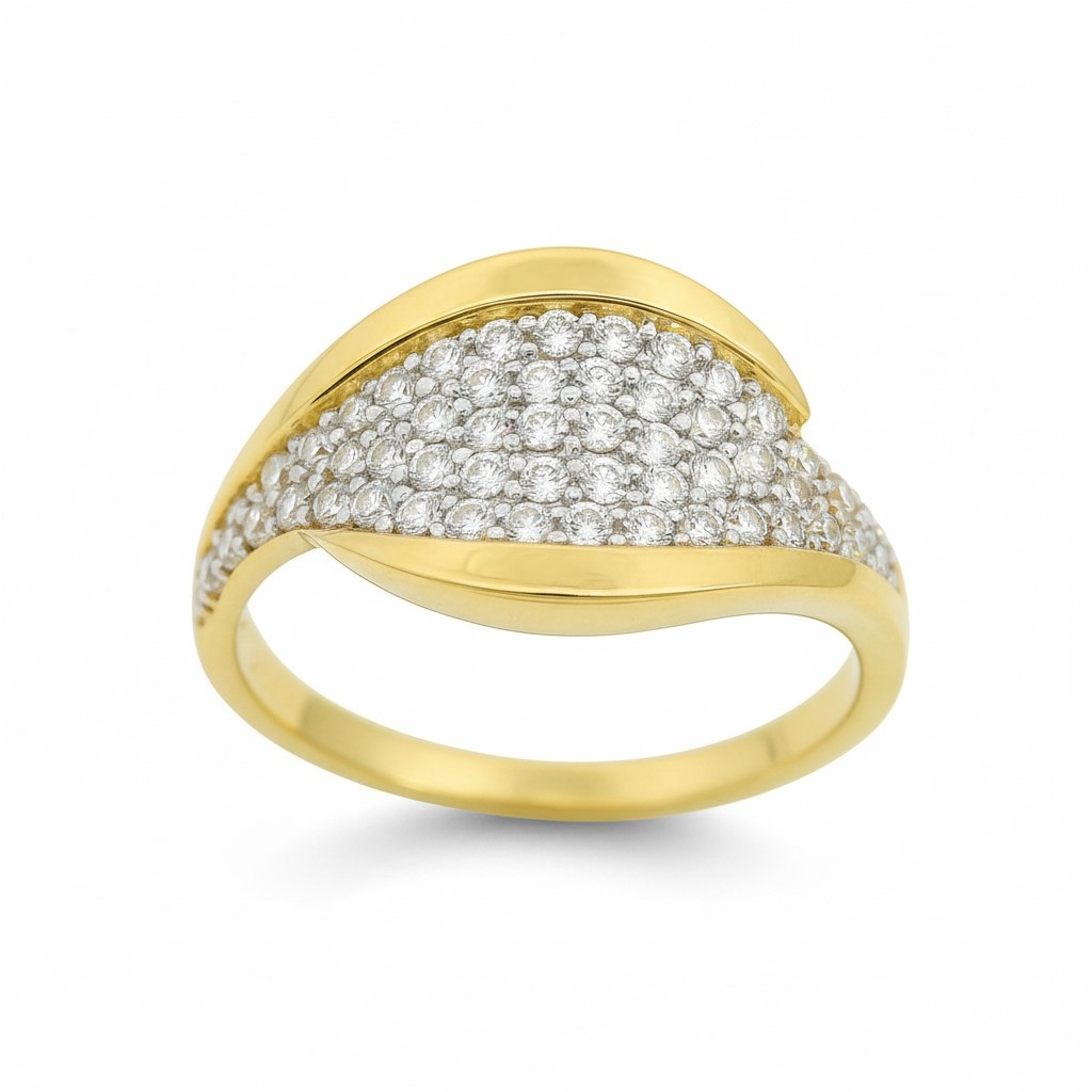 11MM RING WITH CZ.