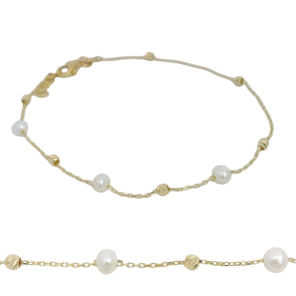 FRESHWATER PEARLS AND CARVED BALLS BRACELET.