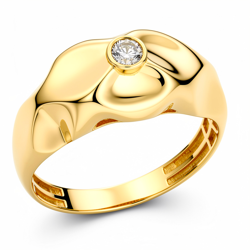 WAVY RING WITH CZ