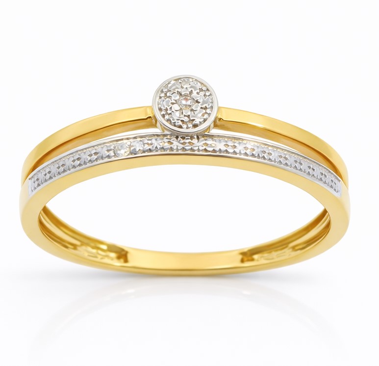 9 KARAT TWO TONE GOLD RING 