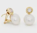 PENDIENTES CHATON 4MM Y PERLA 12MM.OMEGA Perla Cultivada