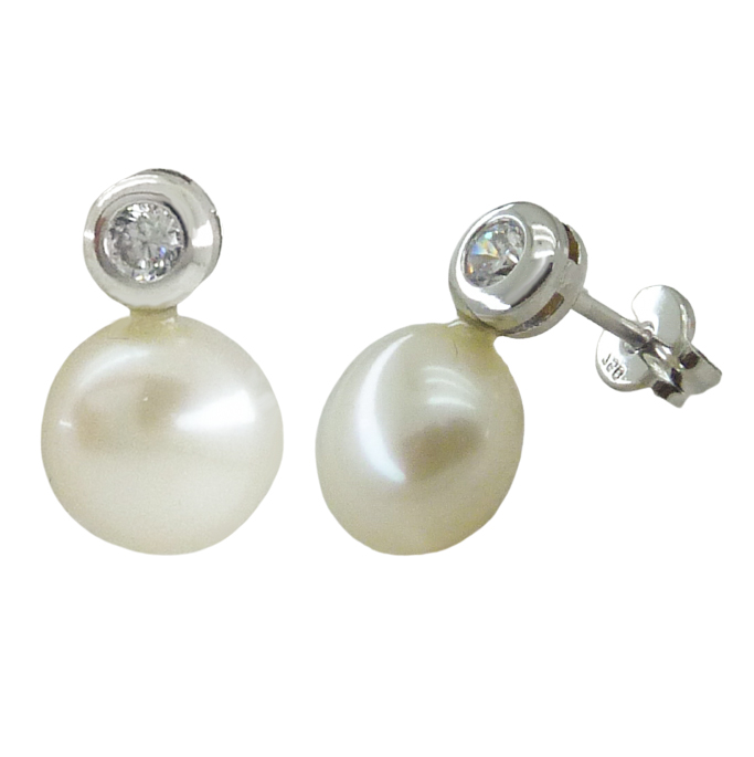 7MM  BUTTOM FRESHWATER PEARL AND CZ EARRINGS.WHITE GOLD.