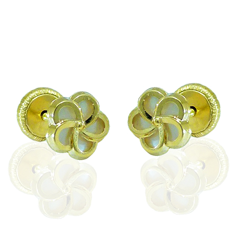 6MM FLOWER STUD EARRINGS WITH MOTHER OF PEARL.