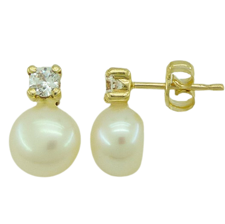 3x3MM CZ CLAW AND 7/7'5MM BUTTON PEARL EARRINGS.