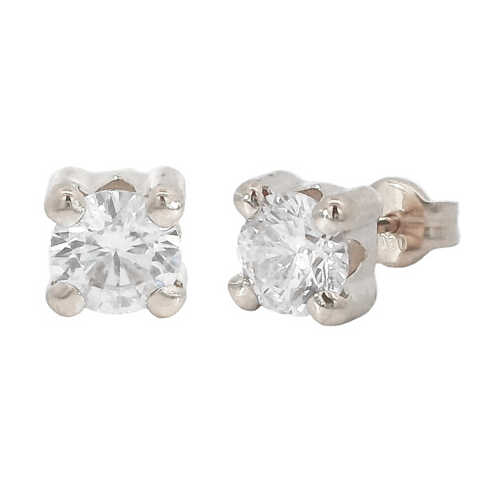 5MM CZ CLAW STUD EARRINGS.WHITE GOLD.