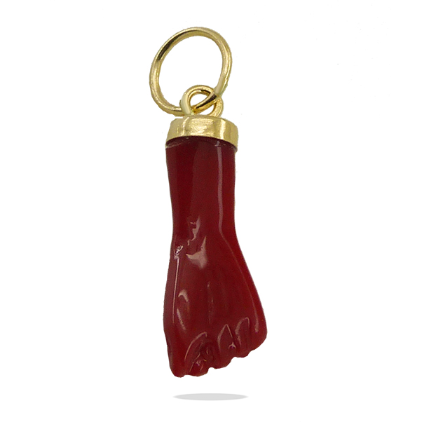 18MM CORAL REEF COLOR AMULET FIST PENDANT.