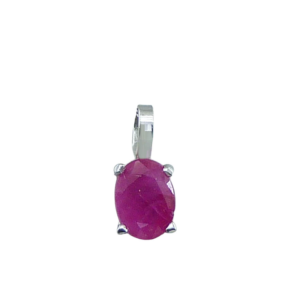 6x4MM OVAL RUBY WHITE GOLD PENDANT.