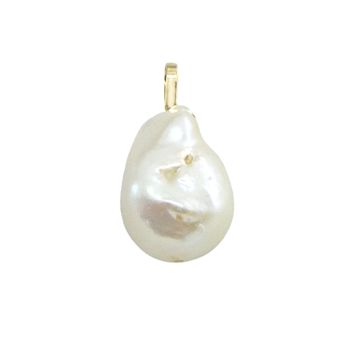 FRESHWATER BAROQUE PEARL PENDANT.