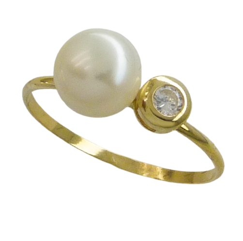 7MM PEARL AND CZ FIRST HOLY COMMUNION RING.