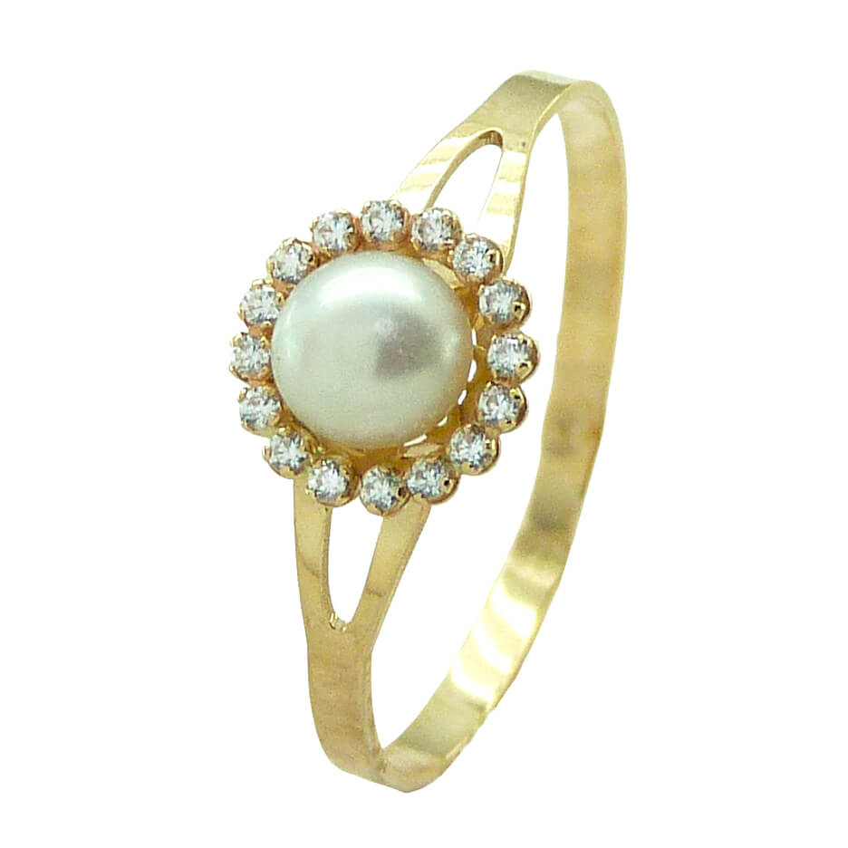 5MM PEARL AND CZ RING.