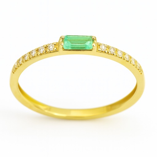 [5970E] 4x2MM EMERALD AND CZ RING.