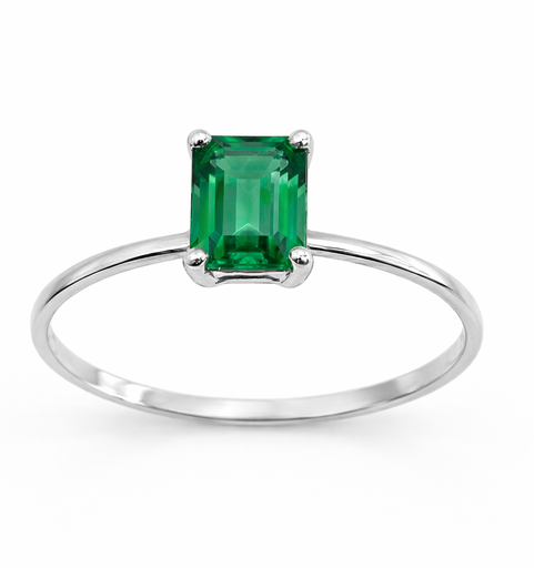 [3974/SEB] 7x5MM EMERALD WHITE GOLD RING.