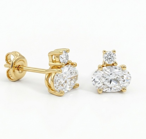 [9k00225P]  6X4MM OVAL CZ STUD EARRINGS.9 KARAT