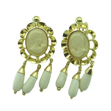 [7924M] PENDIENTES ARQUILLO 10x8MM 3 PERITAS COLOR MARFIL.35x14MM.